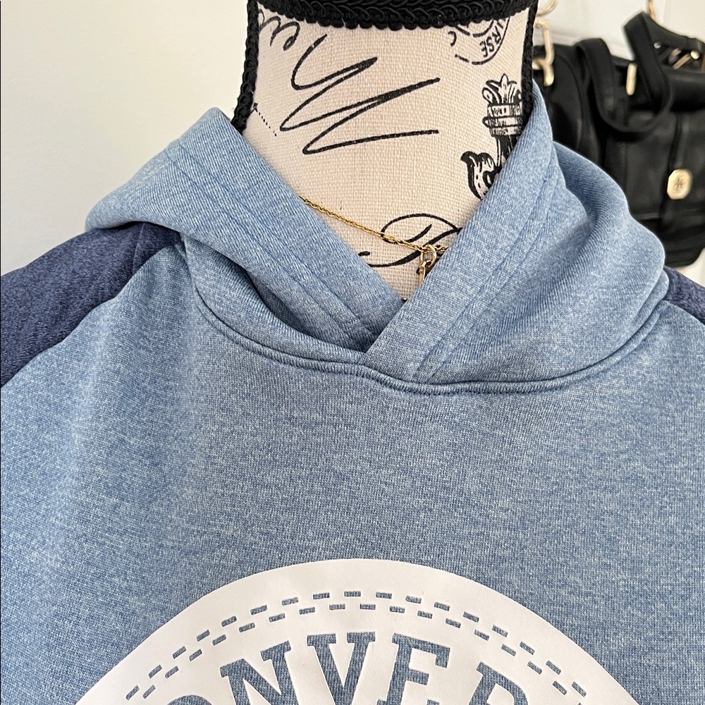 💗Youths Unisex NWOT Converse Two-Tone Blue Hoodie - Picture 12 of 17